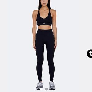 Set active workout pants